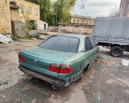 Зелений Опель Омега, об'ємом двигуна 2 л та пробігом 250 тис. км за 500 $, фото 1 на Automoto.ua