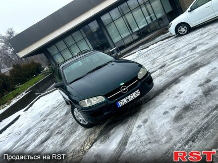 Зелений Опель Омега, об'ємом двигуна 2 л та пробігом 258 тис. км за 1300 $, фото 1 на Automoto.ua