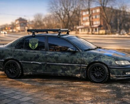 Зелений Опель Омега, об'ємом двигуна 2.2 л та пробігом 200 тис. км за 579 $, фото 1 на Automoto.ua