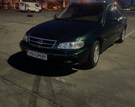 Зеленый Опель Омега, объемом двигателя 2.5 л и пробегом 464 тыс. км за 4300 $, фото 1 на Automoto.ua