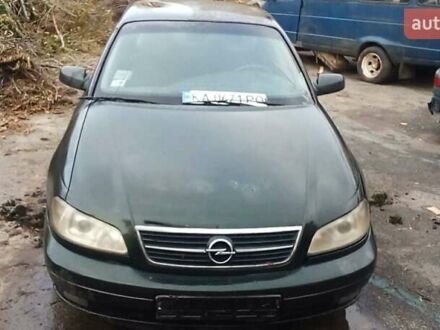 Зеленый Опель Омега, объемом двигателя 2.2 л и пробегом 350 тыс. км за 1200 $, фото 1 на Automoto.ua