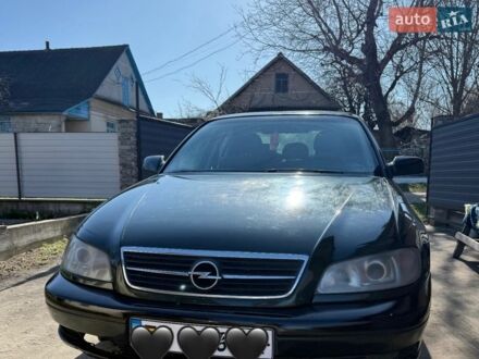 Зелений Опель Омега, об'ємом двигуна 2.2 л та пробігом 256 тис. км за 4000 $, фото 1 на Automoto.ua