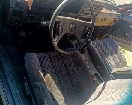 Бежевий Опель Рекорд, об'ємом двигуна 2.3 л та пробігом 250 тис. км за 1000 $, фото 1 на Automoto.ua