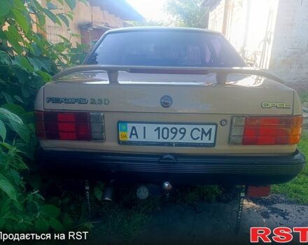 Бежевий Опель Рекорд, об'ємом двигуна 2.3 л та пробігом 250 тис. км за 1000 $, фото 7 на Automoto.ua