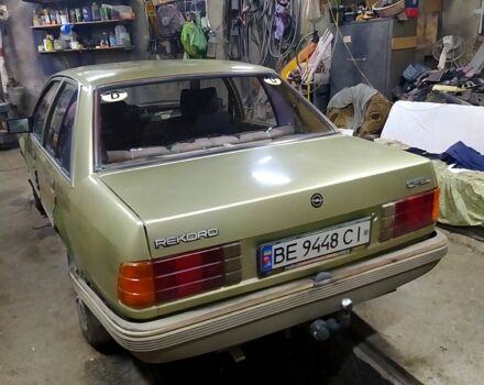 Опель Рекорд, объемом двигателя 20 л и пробегом 396 тыс. км за 1000 $, фото 2 на Automoto.ua