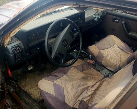 Опель Рекорд, объемом двигателя 20 л и пробегом 0 тыс. км за 300 $, фото 2 на Automoto.ua
