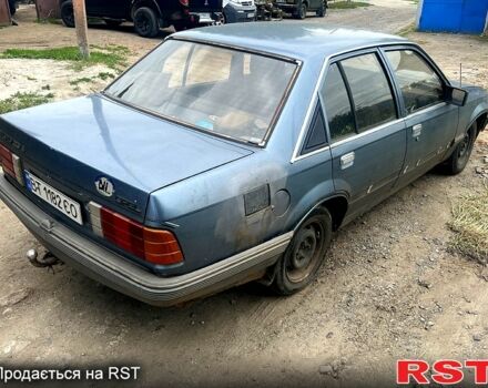 Синій Опель Рекорд, об'ємом двигуна 2 л та пробігом 250 тис. км за 230 $, фото 4 на Automoto.ua