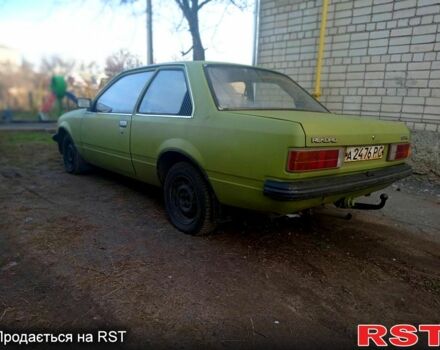 Зеленый Опель Рекорд, объемом двигателя 20 л и пробегом 0 тыс. км за 500 $, фото 2 на Automoto.ua