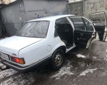 Білий Опель Рекорд, об'ємом двигуна 1.9 л та пробігом 300 тис. км за 750 $, фото 7 на Automoto.ua