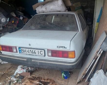 Білий Опель Рекорд, об'ємом двигуна 1.9 л та пробігом 300 тис. км за 250 $, фото 3 на Automoto.ua