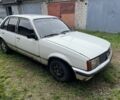 Белый Опель Рекорд, объемом двигателя 2 л и пробегом 99 тыс. км за 370 $, фото 1 на Automoto.ua