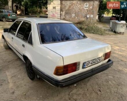 Білий Опель Рекорд, об'ємом двигуна 2.2 л та пробігом 160 тис. км за 1500 $, фото 6 на Automoto.ua
