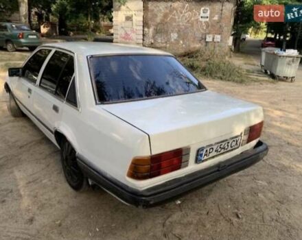 Білий Опель Рекорд, об'ємом двигуна 2.2 л та пробігом 160 тис. км за 1500 $, фото 6 на Automoto.ua