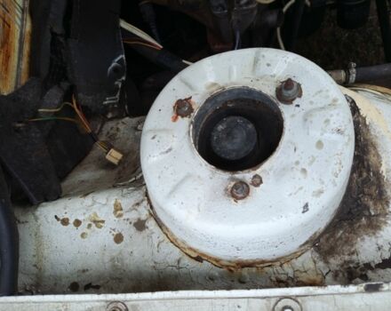 Білий Опель Рекорд, об'ємом двигуна 2 л та пробігом 500 тис. км за 600 $, фото 5 на Automoto.ua