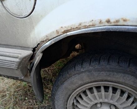 Белый Опель Рекорд, объемом двигателя 2 л и пробегом 600 тыс. км за 712 $, фото 4 на Automoto.ua