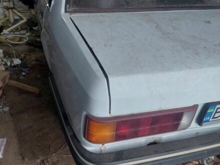 Білий Опель Рекорд, об'ємом двигуна 1.9 л та пробігом 300 тис. км за 250 $, фото 1 на Automoto.ua