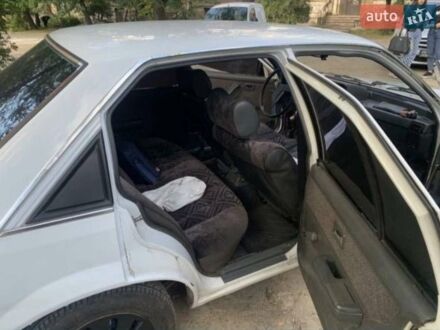 Білий Опель Рекорд, об'ємом двигуна 2.2 л та пробігом 160 тис. км за 1500 $, фото 1 на Automoto.ua