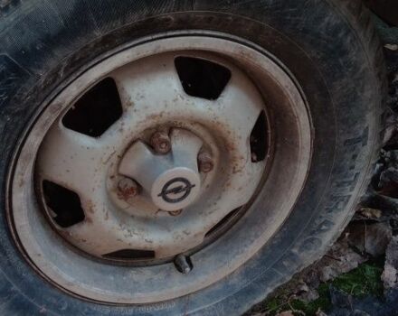 Бежевый Опель Рекорд, объемом двигателя 2 л и пробегом 187 тыс. км за 243 $, фото 2 на Automoto.ua