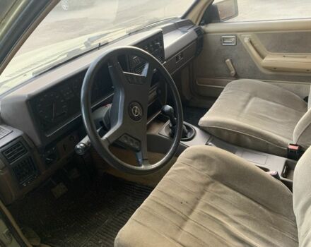 Бежевий Опель Рекорд, об'ємом двигуна 2 л та пробігом 300 тис. км за 475 $, фото 6 на Automoto.ua