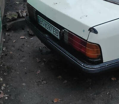 Бежевий Опель Рекорд, об'ємом двигуна 2.2 л та пробігом 160 тис. км за 500 $, фото 2 на Automoto.ua