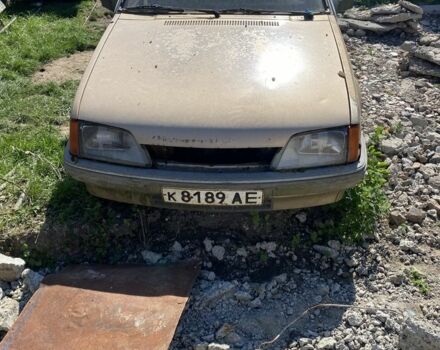 Бежевый Опель Рекорд, объемом двигателя 2 л и пробегом 200 тыс. км за 350 $, фото 1 на Automoto.ua