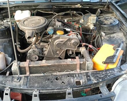 Черный Опель Рекорд, объемом двигателя 2 л и пробегом 1000 тыс. км за 955 $, фото 6 на Automoto.ua