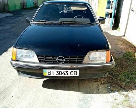 Чорний Опель Рекорд, об'ємом двигуна 2.2 л та пробігом 50 тис. км за 1600 $, фото 2 на Automoto.ua