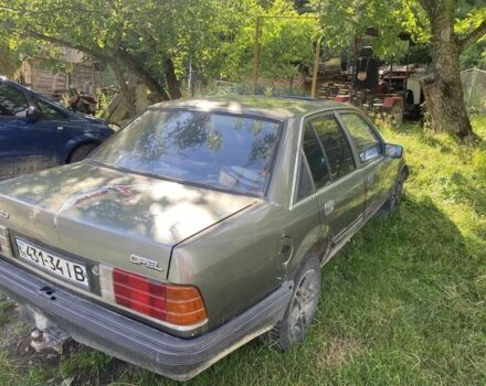 Коричневий Опель Рекорд, об'ємом двигуна 2.3 л та пробігом 90 тис. км за 512 $, фото 1 на Automoto.ua