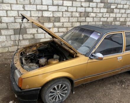 Коричневый Опель Рекорд, объемом двигателя 0 л и пробегом 100 тыс. км за 500 $, фото 1 на Automoto.ua