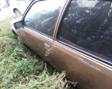 Червоний Опель Рекорд, об'ємом двигуна 2 л та пробігом 43 тис. км за 594 $, фото 10 на Automoto.ua