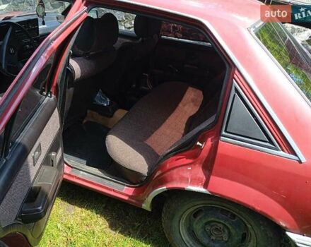 Красный Опель Рекорд, объемом двигателя 1.8 л и пробегом 100 тыс. км за 1000 $, фото 1 на Automoto.ua