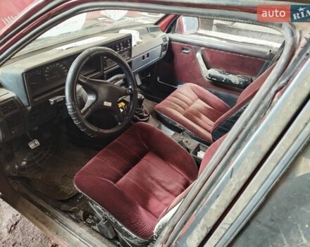 Червоний Опель Рекорд, об'ємом двигуна 2 л та пробігом 310 тис. км за 600 $, фото 3 на Automoto.ua