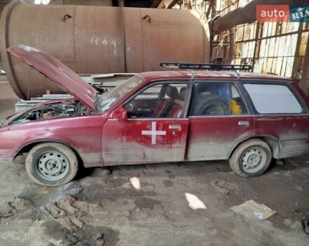 Червоний Опель Рекорд, об'ємом двигуна 2 л та пробігом 310 тис. км за 600 $, фото 2 на Automoto.ua