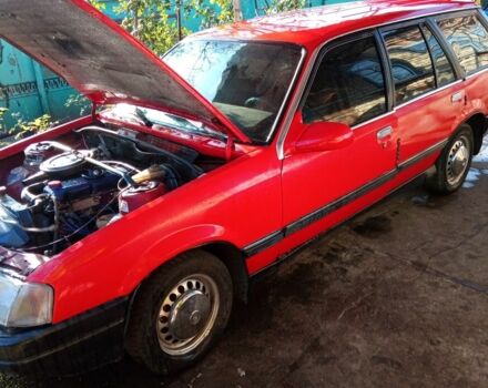 Червоний Опель Рекорд, об'ємом двигуна 0 л та пробігом 100 тис. км за 1100 $, фото 1 на Automoto.ua