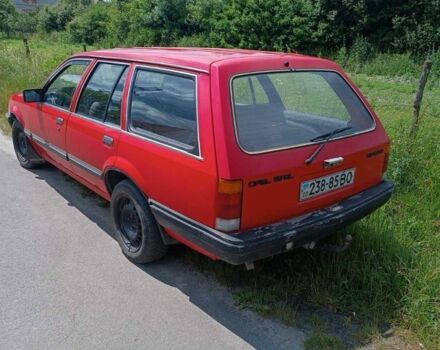 Красный Опель Рекорд, объемом двигателя 0 л и пробегом 200 тыс. км за 830 $, фото 3 на Automoto.ua