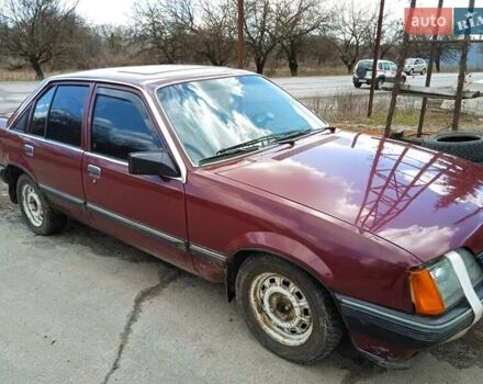 Красный Опель Рекорд, объемом двигателя 0 л и пробегом 65 тыс. км за 700 $, фото 1 на Automoto.ua