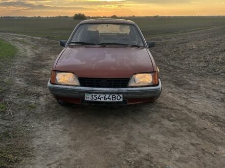 Красный Опель Рекорд, объемом двигателя 2 л и пробегом 3 тыс. км за 406 $, фото 1 на Automoto.ua