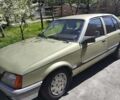 Жовтий Опель Рекорд, об'ємом двигуна 2 л та пробігом 100 тис. км за 950 $, фото 1 на Automoto.ua