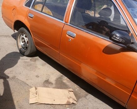 Желтый Опель Рекорд, объемом двигателя 2 л и пробегом 100 тыс. км за 532 $, фото 2 на Automoto.ua