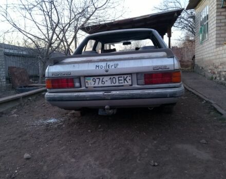 Сірий Опель Рекорд, об'ємом двигуна 0 л та пробігом 222 тис. км за 158 $, фото 4 на Automoto.ua