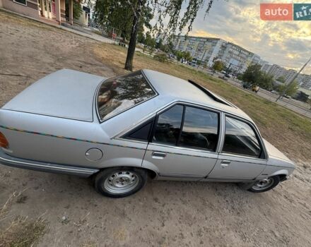 Сірий Опель Рекорд, об'ємом двигуна 2 л та пробігом 92 тис. км за 700 $, фото 6 на Automoto.ua