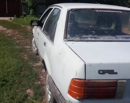 Сірий Опель Рекорд, об'ємом двигуна 2 л та пробігом 2 тис. км за 30000 $, фото 1 на Automoto.ua