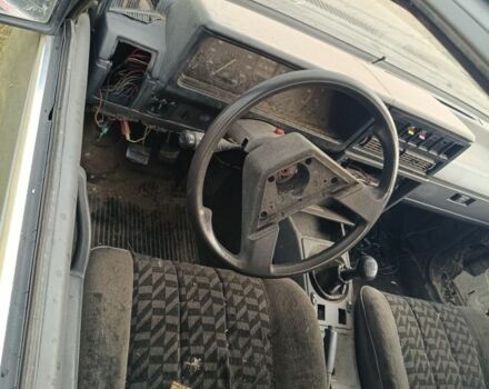 Серый Опель Рекорд, объемом двигателя 2.2 л и пробегом 300 тыс. км за 358 $, фото 2 на Automoto.ua