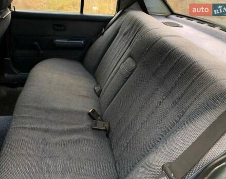 Серый Опель Рекорд, объемом двигателя 1.8 л и пробегом 281 тыс. км за 800 $, фото 5 на Automoto.ua