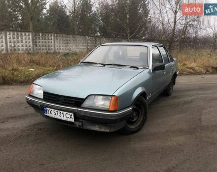 Серый Опель Рекорд, объемом двигателя 1.8 л и пробегом 281 тыс. км за 800 $, фото 6 на Automoto.ua