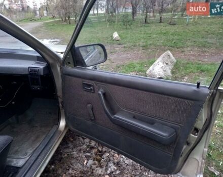 Сірий Опель Рекорд, об'ємом двигуна 1.8 л та пробігом 1 тис. км за 370 $, фото 6 на Automoto.ua