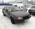 Серый Опель Рекорд, объемом двигателя 2 л и пробегом 100 тыс. км за 18 $, фото 1 на Automoto.ua