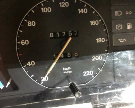 Серый Опель Рекорд, объемом двигателя 1.8 л и пробегом 281 тыс. км за 800 $, фото 8 на Automoto.ua