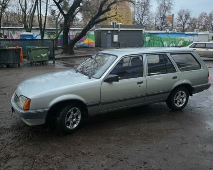 Сірий Опель Рекорд, об'ємом двигуна 2 л та пробігом 200 тис. км за 1200 $, фото 20 на Automoto.ua