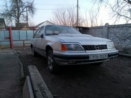 Сірий Опель Рекорд, об'ємом двигуна 0 л та пробігом 222 тис. км за 159 $, фото 1 на Automoto.ua